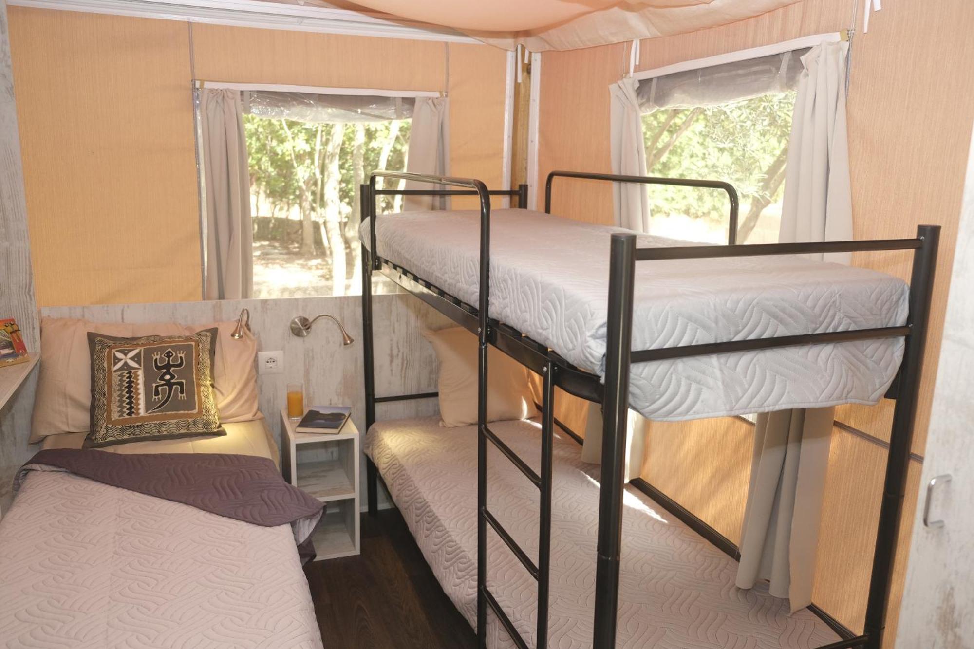 Villaggio Camping Torre Del Porticciolo Porto Conte Cameră foto