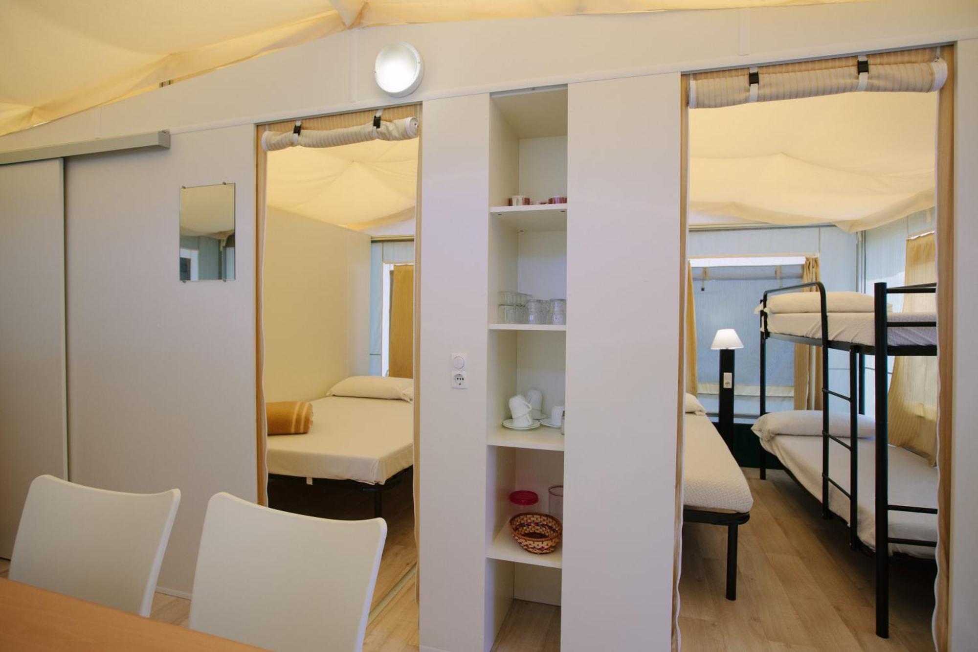 Villaggio Camping Torre Del Porticciolo Porto Conte Cameră foto